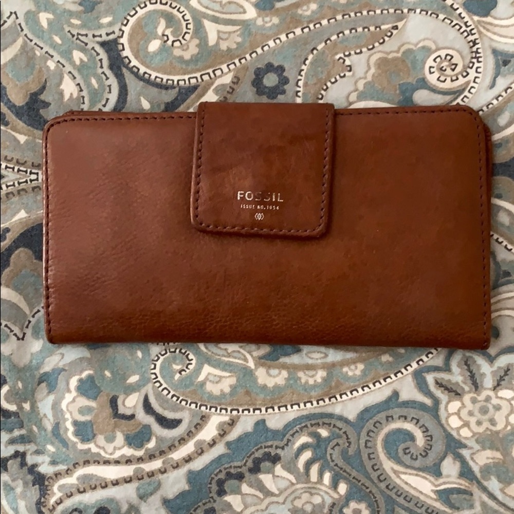 Fossil wallet